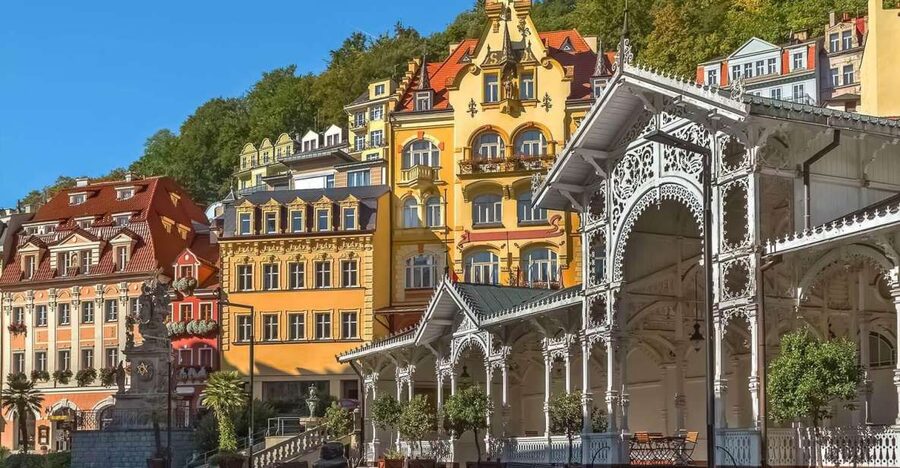 From Prague: One day trip to Karlovy Vary - What the $94 price really buys