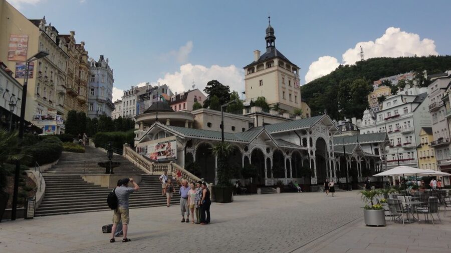 From Prague: Private Karlovy Vary & Crystal Factory Tour - Timing, closures, and planning details