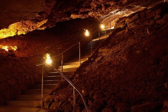 From Prague: Small-Group Karlstejn Castle & Koneprusy Caves Trip - Great America Quarry, a quick scenic stop