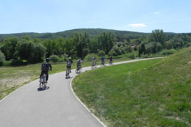 Full-Day Countryside Bike Tour to Karlstejn Castle (small group) - Lunch in Hlasna Treban