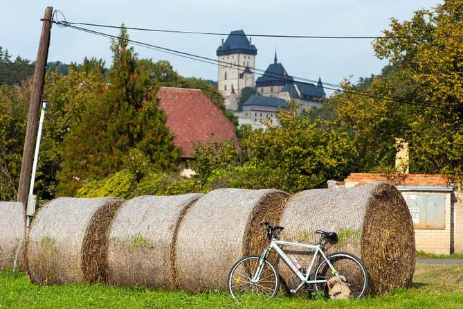 Full-Day Countryside Bike Tour to Karlstejn Castle (small group) - Cernosice and the first Berounka views
