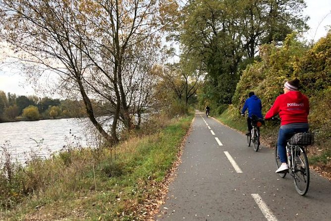 Full-Day Countryside E-Bike Tour to Karlstejn Castle (small group - What the $191.72 price really buys