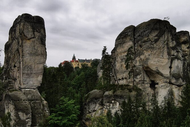 Full-Day Hiking in Bohemian Paradise: Hrubá Skála near Prague - A 16-kilometer walk with short climbs