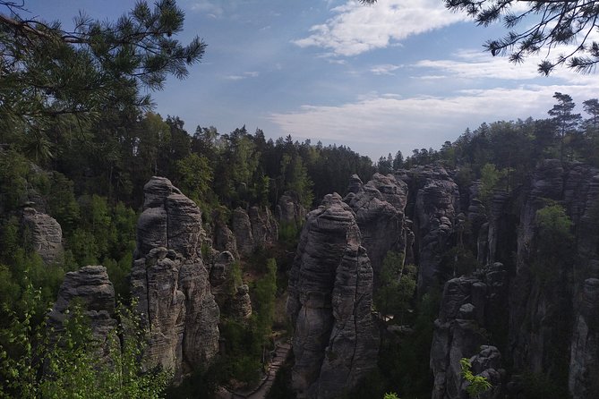 Full day trip to Bohemian Paradise UNESCO park - Lunch at a local restaurant
