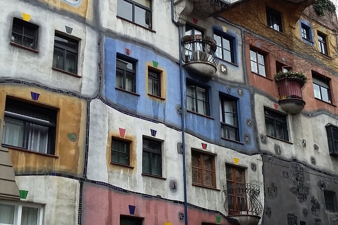 Full-Day Vienna Private Tour from Prague - What your guide adds to the day