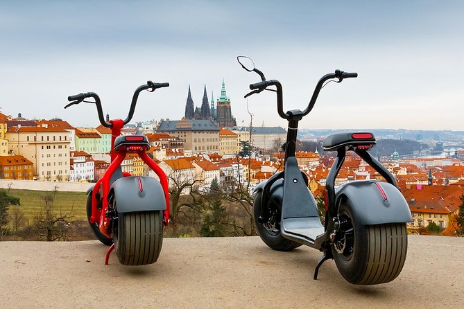Grand city tour on Scrooser in Prague - Starting in Malá Strana beside the river