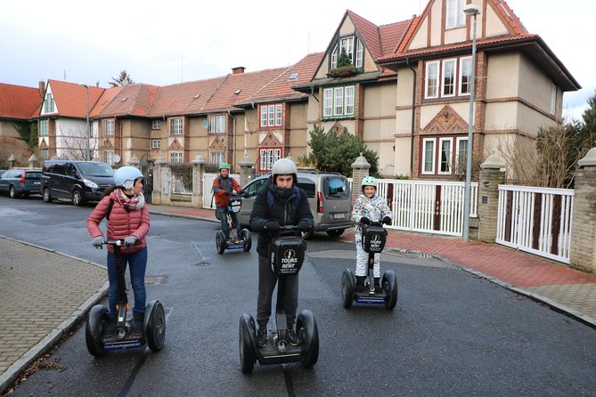 Grandiose half-day guided tour of Prague on Segway and eScooter - Petřín Hill and the best viewpoints