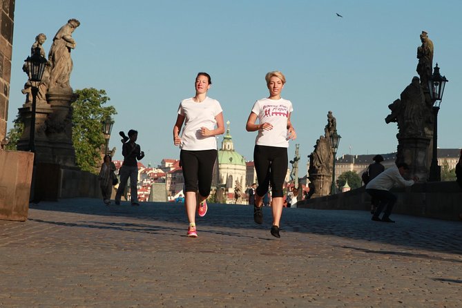 Guided Sightseeing Running Tour in Prague (9-12K) - Key points before you book