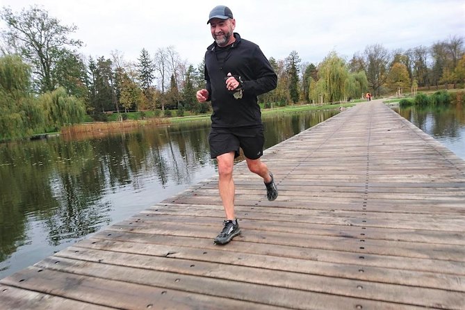 Guided Sightseeing Running Tour in Prague (9-12K) - Charles Bridge and the river crossing