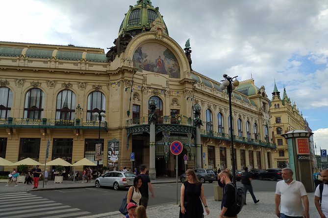 Half-day Private Walking Tour - Pickup, walking demands, and timing