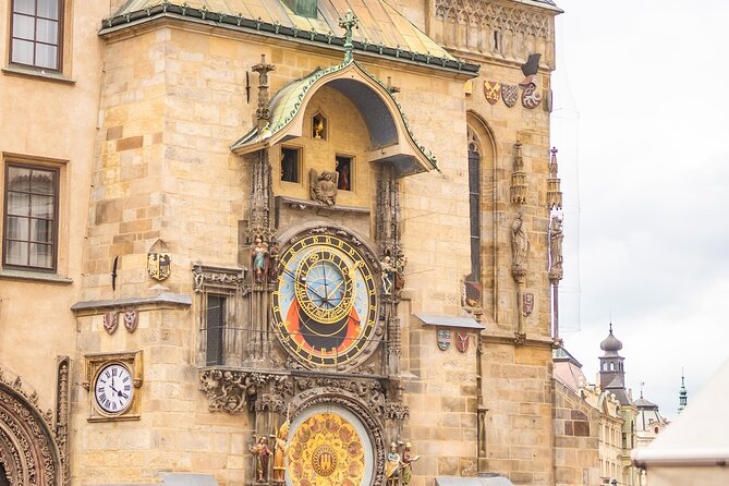 Highlights of Prague with a Funny and Local Guide - The Black Madonna and Prague’s Cubist surprise