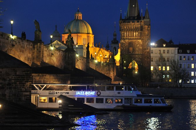 Jazz Boat: Popular LIVE JAZZ dinner cruise - Is $59.26 good value?