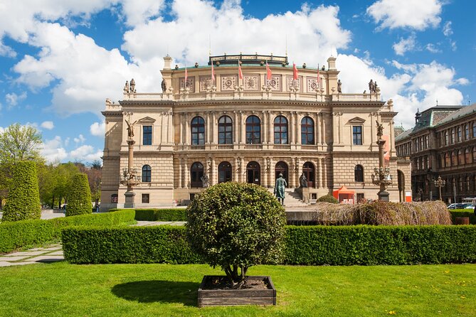 Jewish History and Old Town Walking Tour of Prague - Old Town Square and the Astronomical Clock