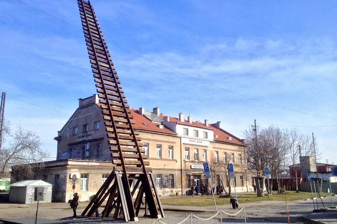 Jewish Prague With a Local Historian - Why this Jewish Prague tour takes you beyond Josefov