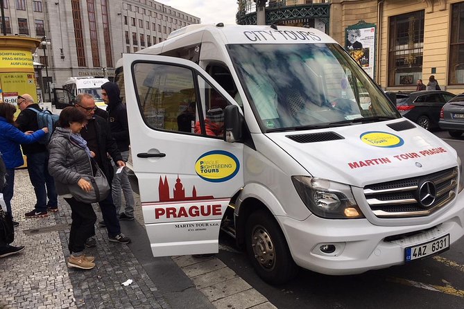 Karlovy Vary day trip from Prague with lunch - The ride from Prague and the 9:45 am start