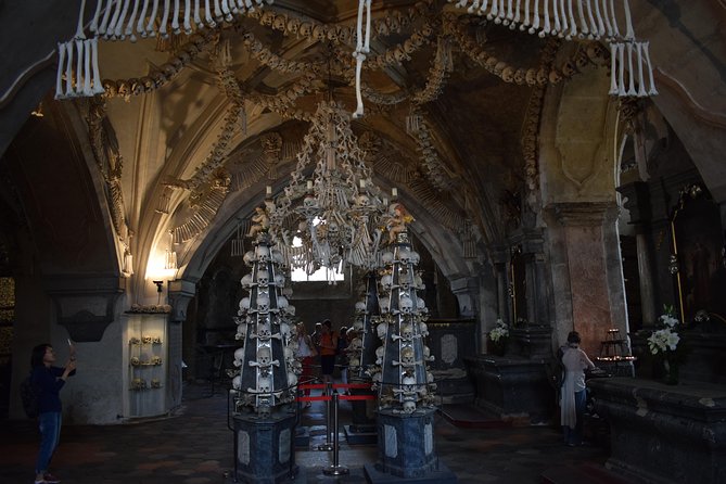 Kutna Hora Half-Day, Incl. the Bone Church & St.Barbara Cathedral - Practical timing, walking, and meeting points