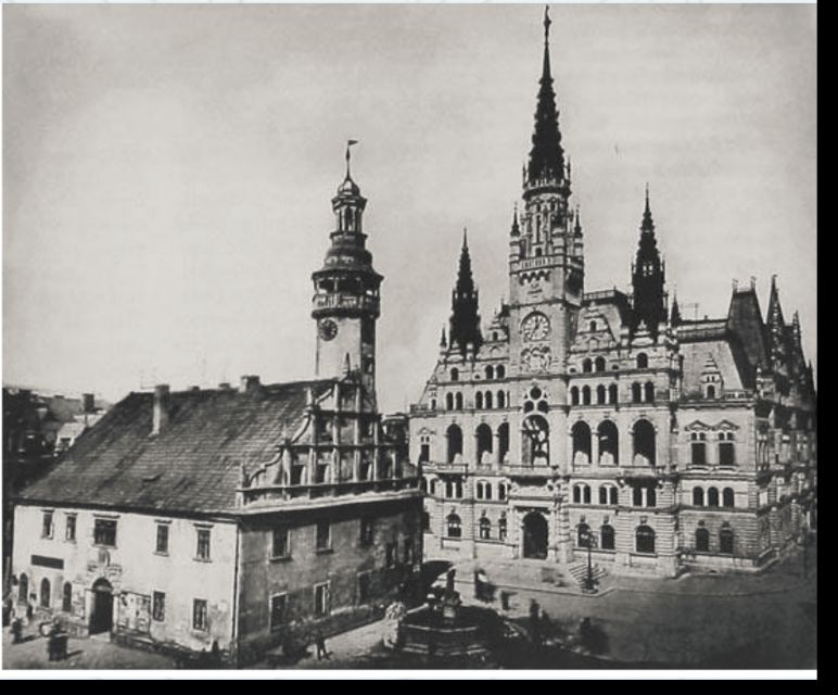 Liberec/Reichenberg Guided Tour in English or Czech - Richard’s style and the value of a private guide