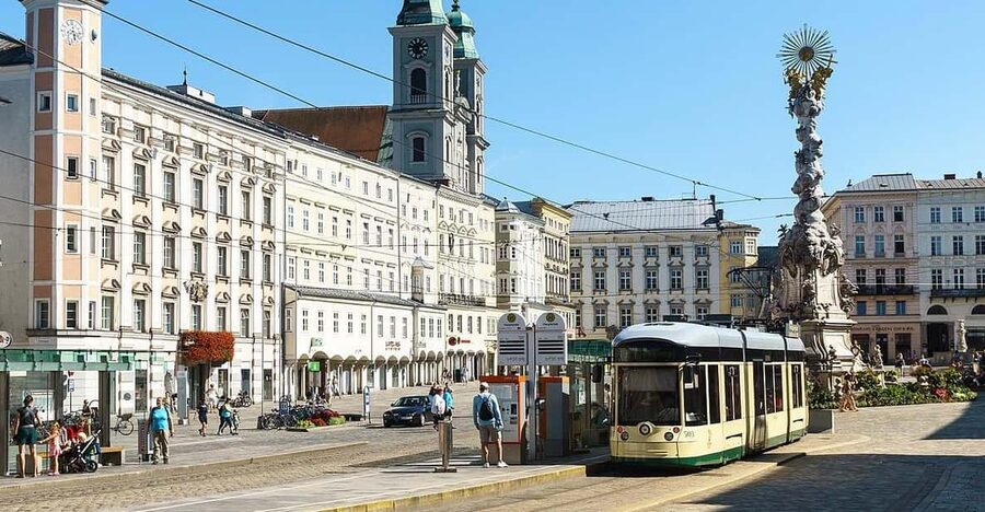 Linz: Private Day Trip to Cesky Krumlov - Key points to know before booking