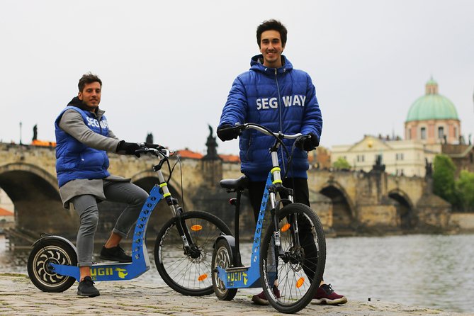 Live-Guided e-Scooter Tour of the Old Town of Prague, 60 min - Why an e-scooter can work well in Prague