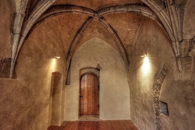 Medieval Underground Tour - Old Town Hall: one hour beneath the Astronomical Clock