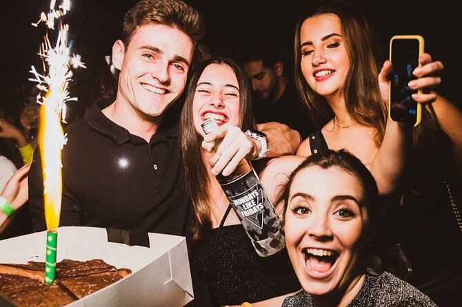 MONDAYS LIKE FRIDAYS - GIRLS 3 FREE DRINKS | Admission Ticket - Arriving at Chapeau Rouge after 10 pm
