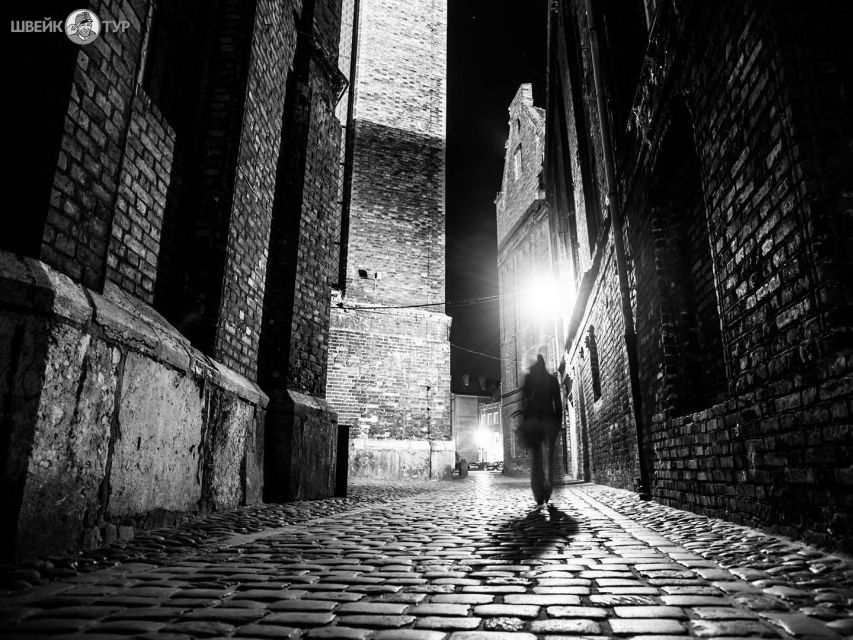 Mystical Night Tour of Prague - The guide’s performance makes or breaks the evening