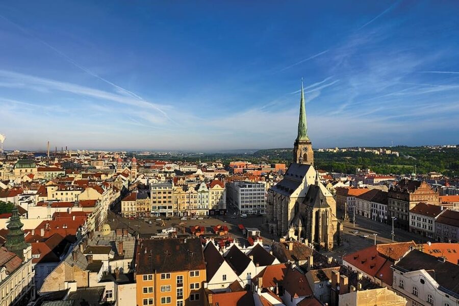 Pilsen: Old Town Guided Walking Tour - How the $58 price works for different visitors