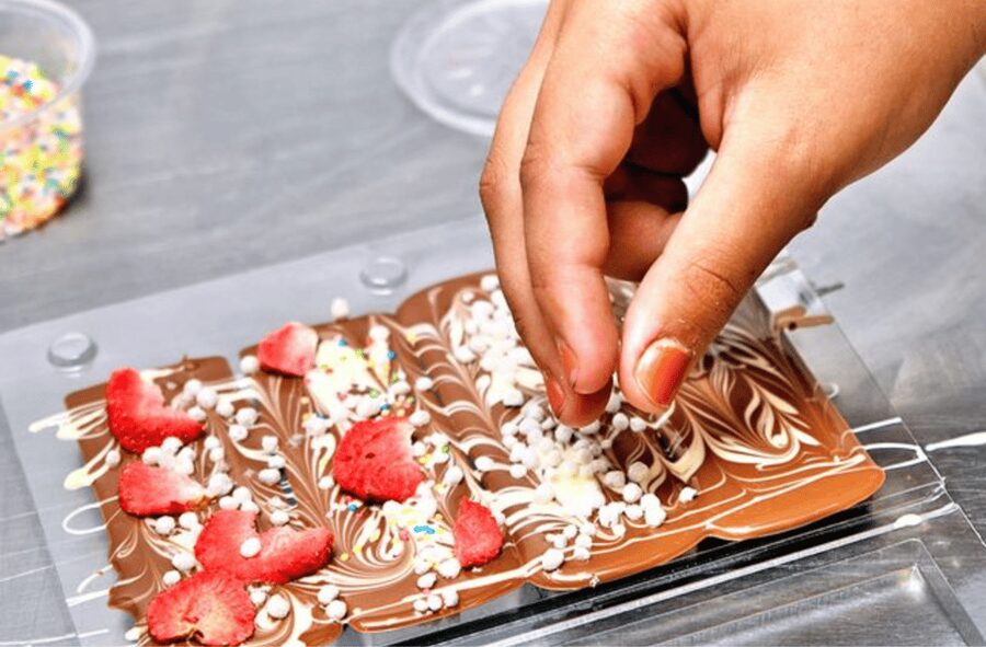 Prague: 1.5-Hour Chocolate Museum Visit with Workshop - Watch a chocolatier make Belgian-style pralines