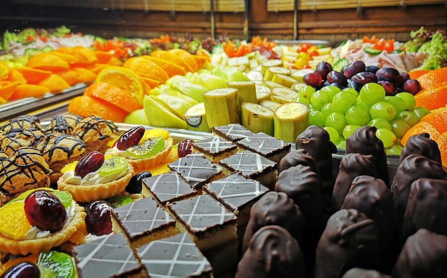 Prague: 1-hour Cruise with Audio Guide - Booking details that matter