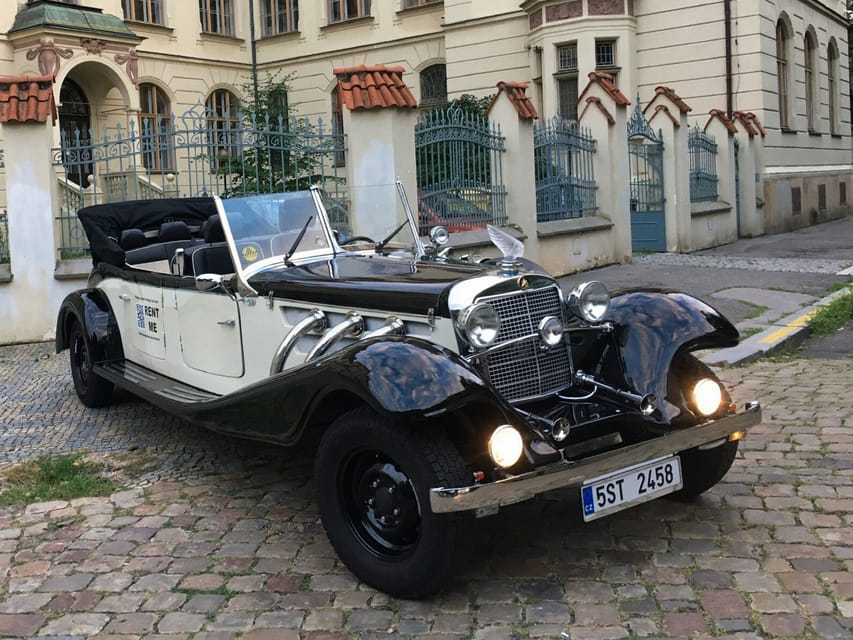 Prague: 120min Private Tour in Vintage Car, up to 6people! - Is $389 good value for a private group?