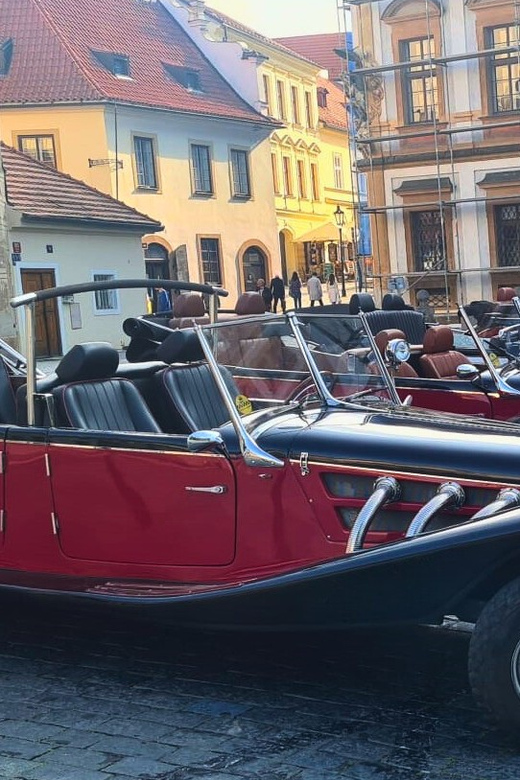 Prague: 120min Private Tour in Vintage Car, up to 6people! - Charles Bridge, St. Nicholas, and the Lennon Wall