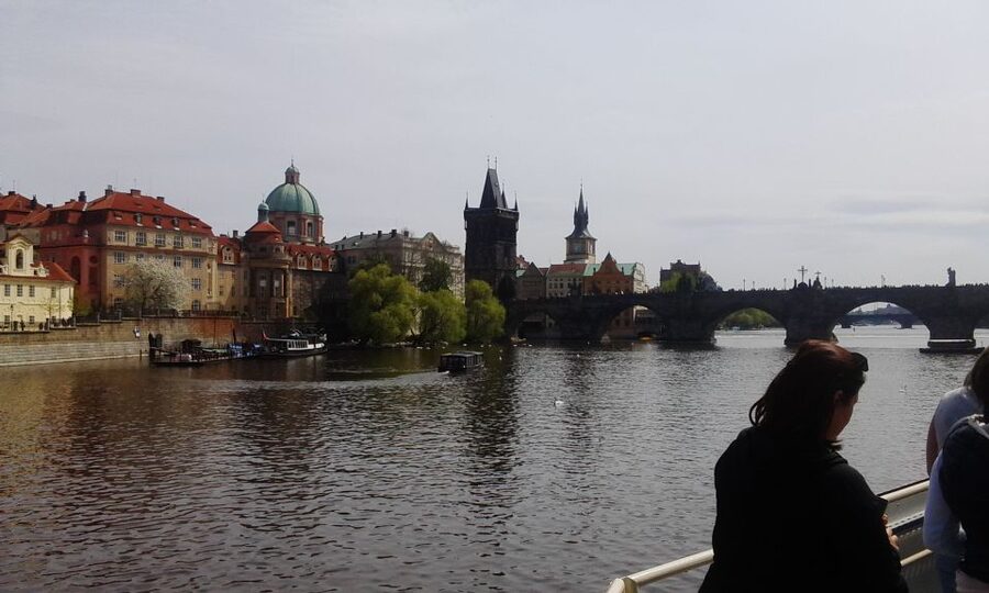 Prague: 2-Hour Lunch Cruise on the Vltava River - Should you book it?
