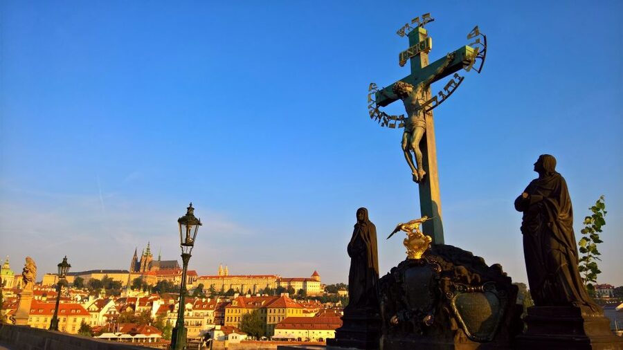 Prague 3-Hour Architectural Tour - The walking demand, weather, and accessibility
