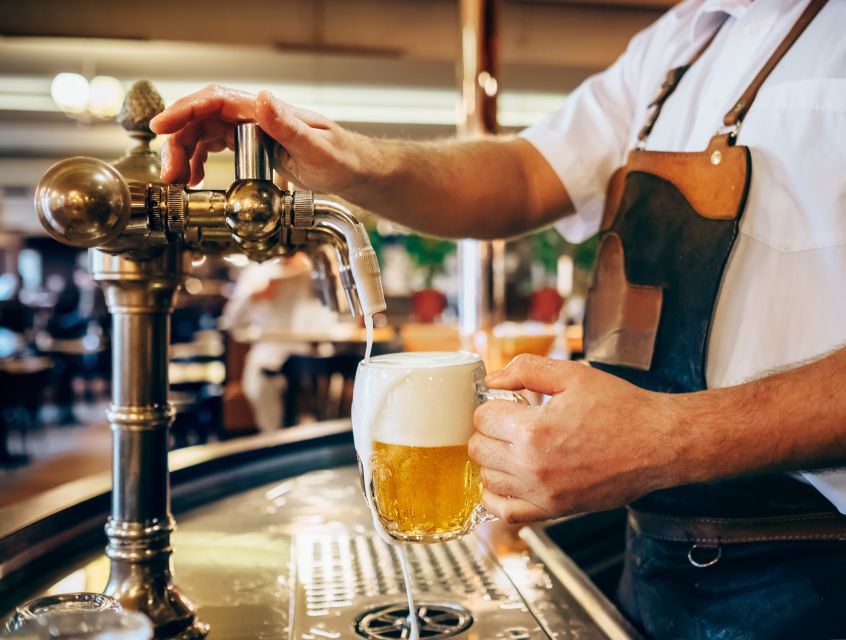 Prague: 3-Hour Beer Tour and Traditional Czech Dinner - What the three hours feel like
