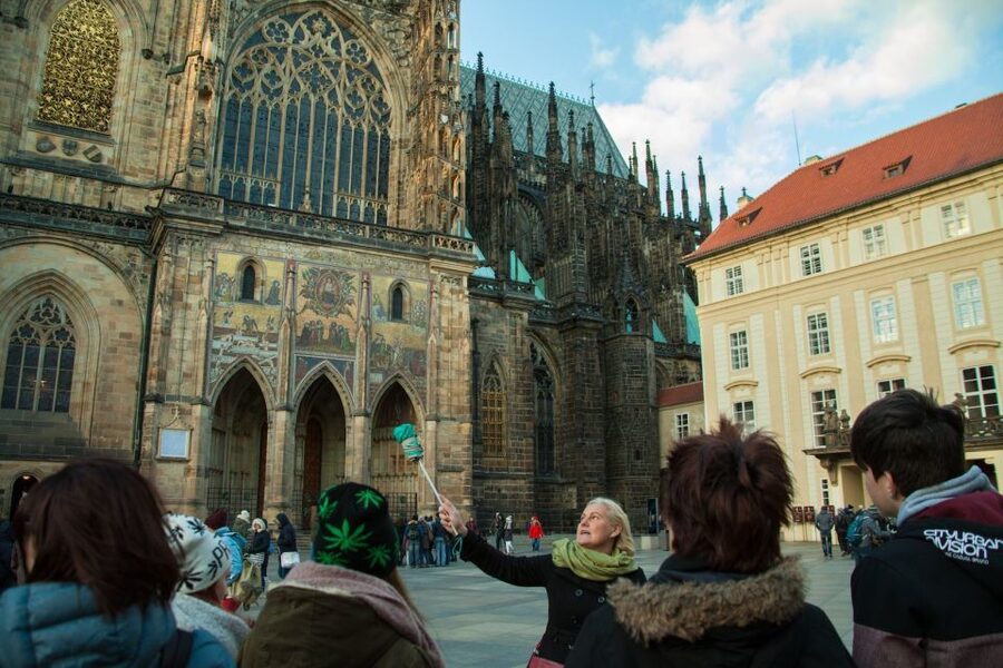 Prague: 3-Hour Old Town and Prague Castle Tour in German - The included tram ride up to Prague Castle