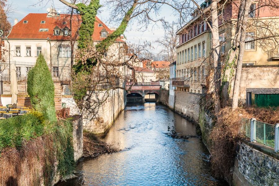 Prague: 4-Hour Segway and Scooter Tour with Lunch and Drinks - The Metronome, Royal Gardens, and Prague Castle