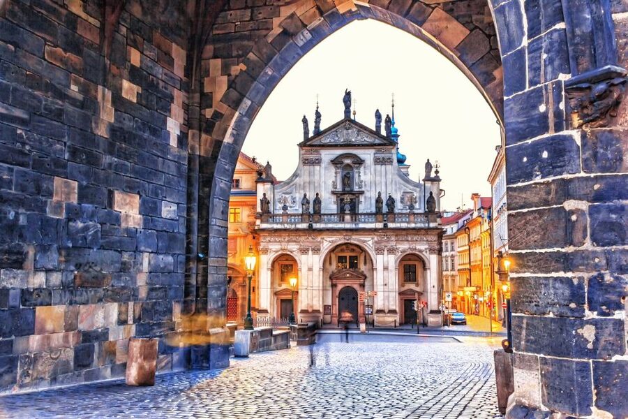 Prague: A. Vivaldi Four Seasons at St. Salvator Church - Seating, Ticket Exchange, and the Best Arrival Time
