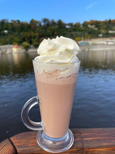Prague: Advent Boat Cruise with Sweets and Hot Drinks - Is $29 a fair price?