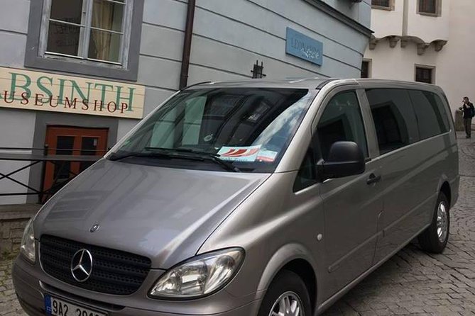PRAGUE AIRPORT - CITY TRANSFERS in Spanish - Choosing the right vehicle for your party