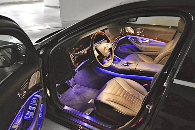 Prague airport luxury transfer by a Mercedes Benz S class - The Mercedes Benz S Class ride