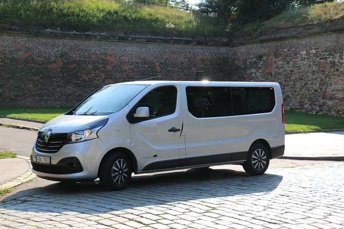 Prague Airport Transfers, Praga Aeropuerto Traslados, ESPAŇOL-ENG - Key details before you book