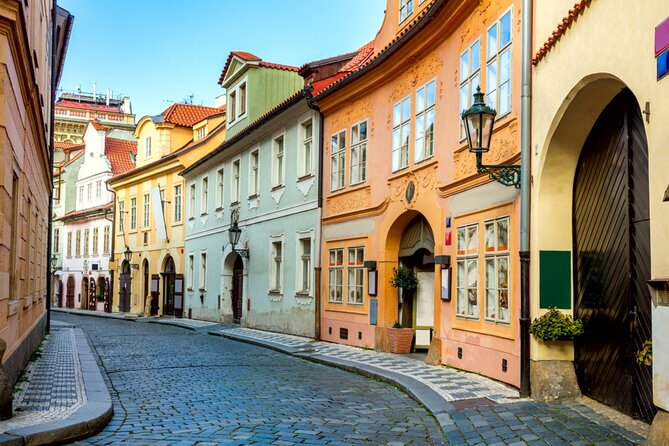 Prague: Alchemy & Dark Arts Exploration Game Tour - Why this Prague game works better than a plain city walk