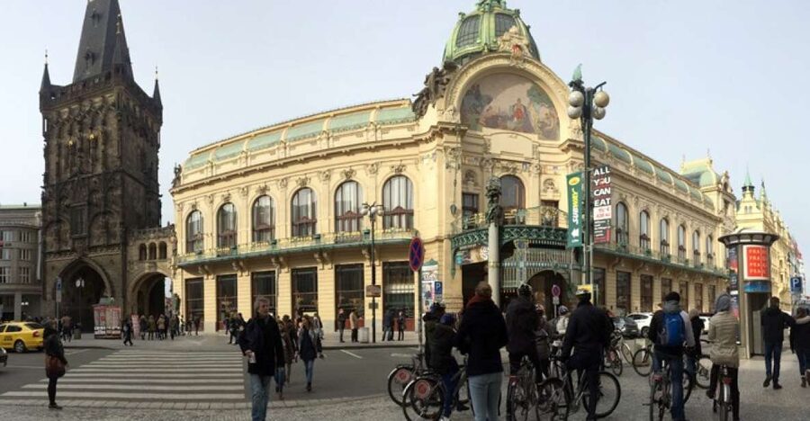 Prague "ALL-IN-ONE" - big tour - One long ride that makes Prague easier to understand