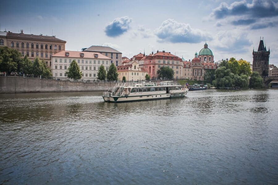 Prague: An unforgettable 2-hour cruise on the Vltava River. - Beyond the city center, the Vltava gets quieter