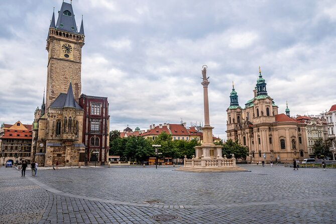 Prague Astronomical Clock Tower Ticket+20min Intro & opt. E-guide - Seeing the clock and the Twelve Apostles