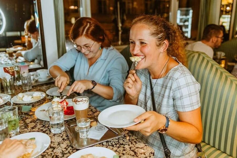 Prague: Award-Winning Old Town Food Tour with Four Drinks - Starting near the Municipal House