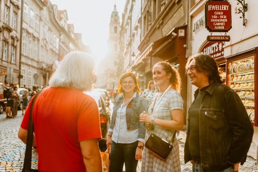 Prague: Award-Winning Old Town Food Tour with Four Drinks - The dessert that is not a chimney cake