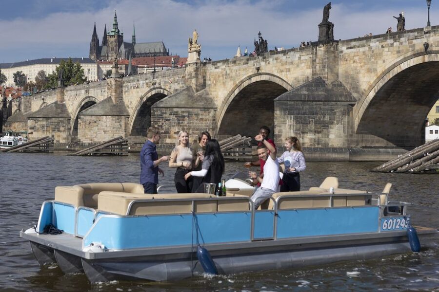Prague: Beer Boat Tour - A one-hour party cruise with Prague in the foreground