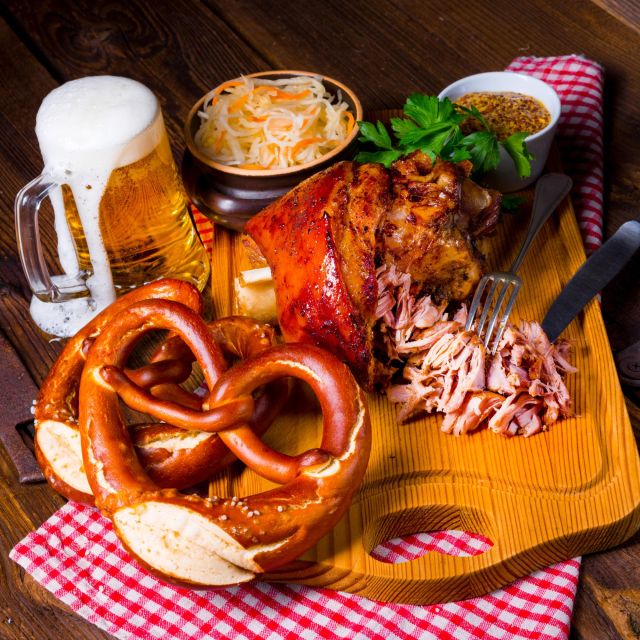 Prague beer tour with brewery visit and tasting - The Old Town stop and its family recipe