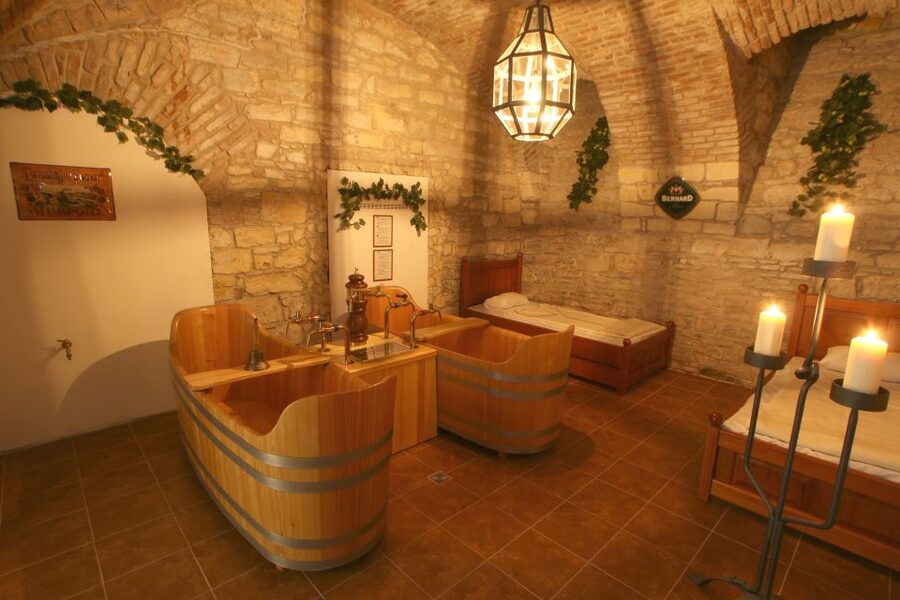 Prague: Bernard Beer Spa with Beer and Massage Option - Why a beer bath works well in a Prague itinerary